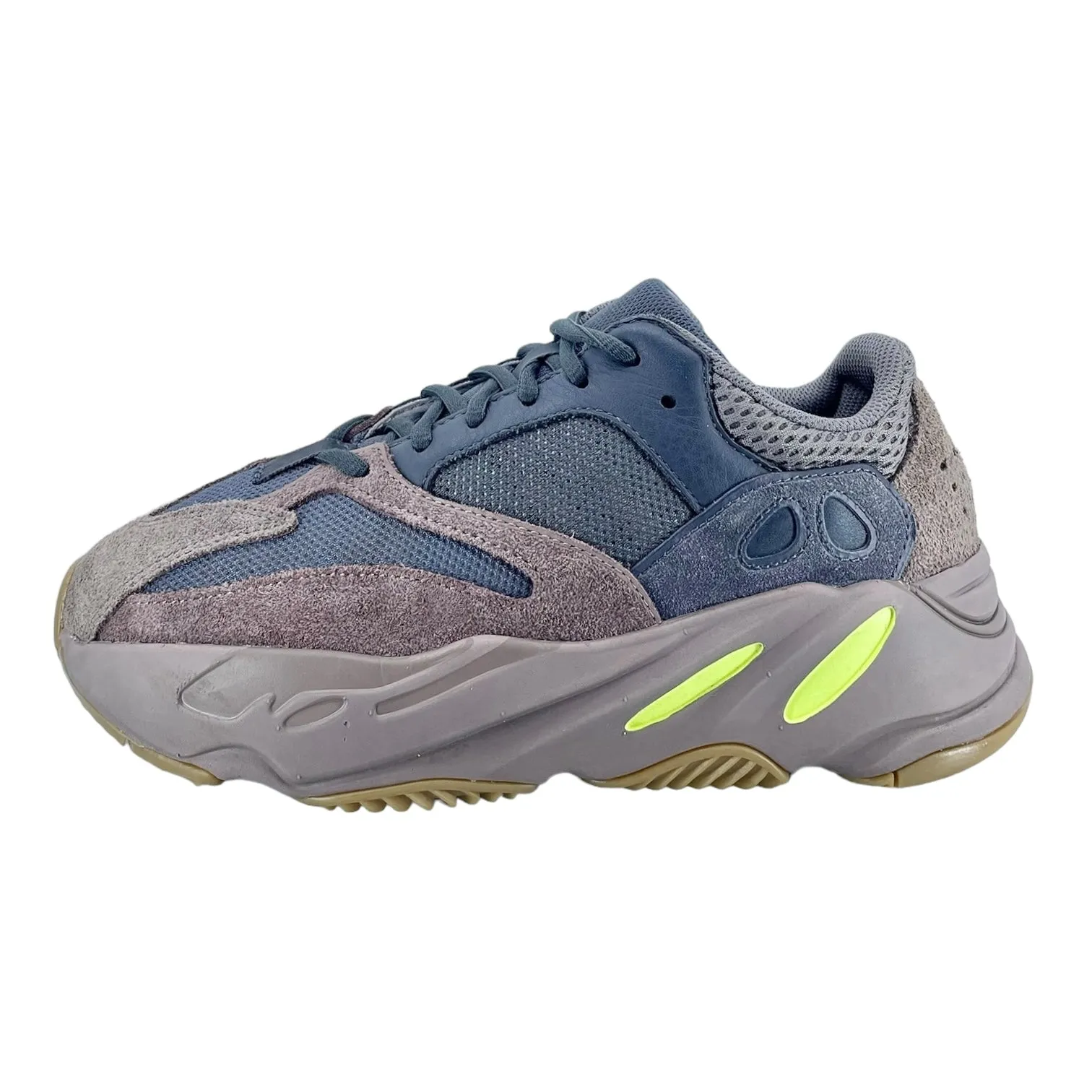 adidas Yeezy Boost 700 Mauve Pre-Owned