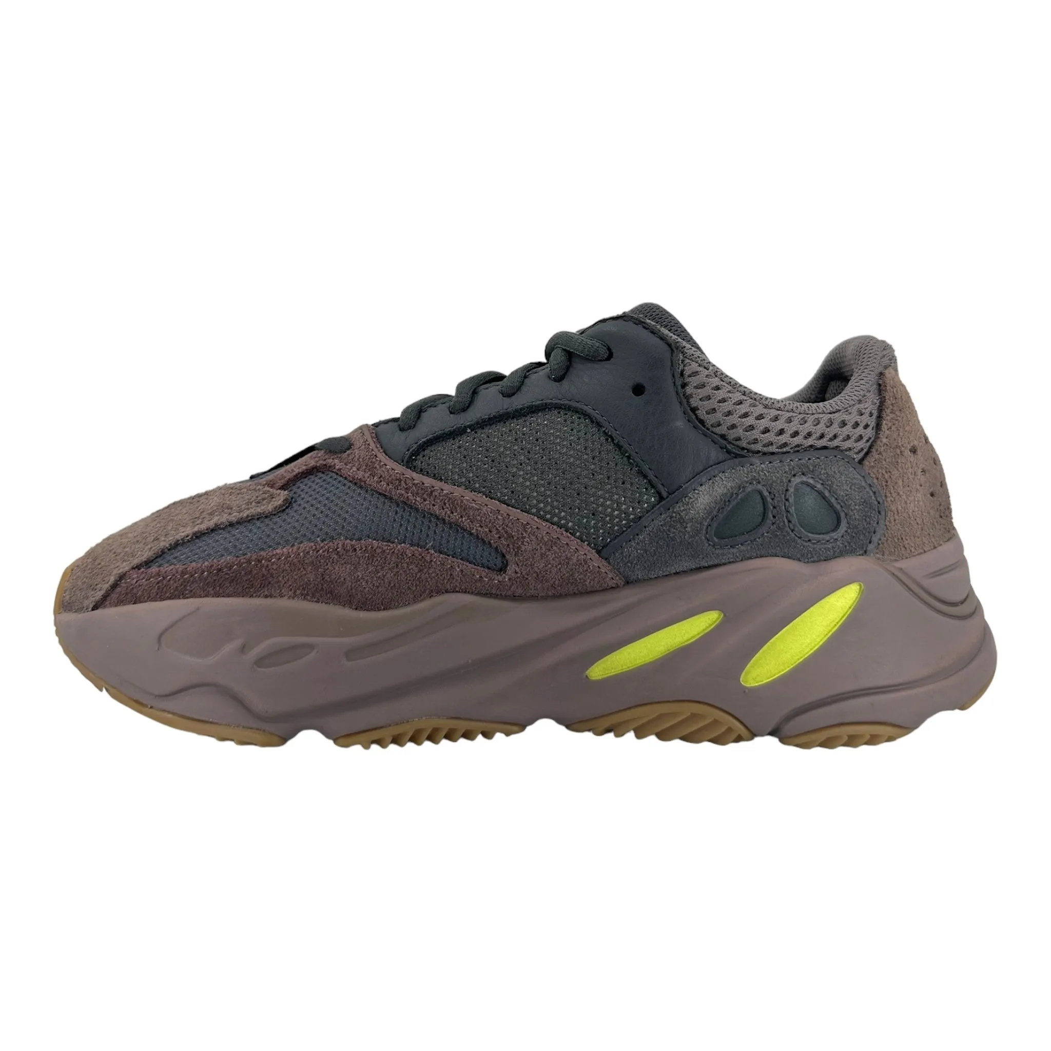 adidas Yeezy Boost 700 Mauve Pre-Owned