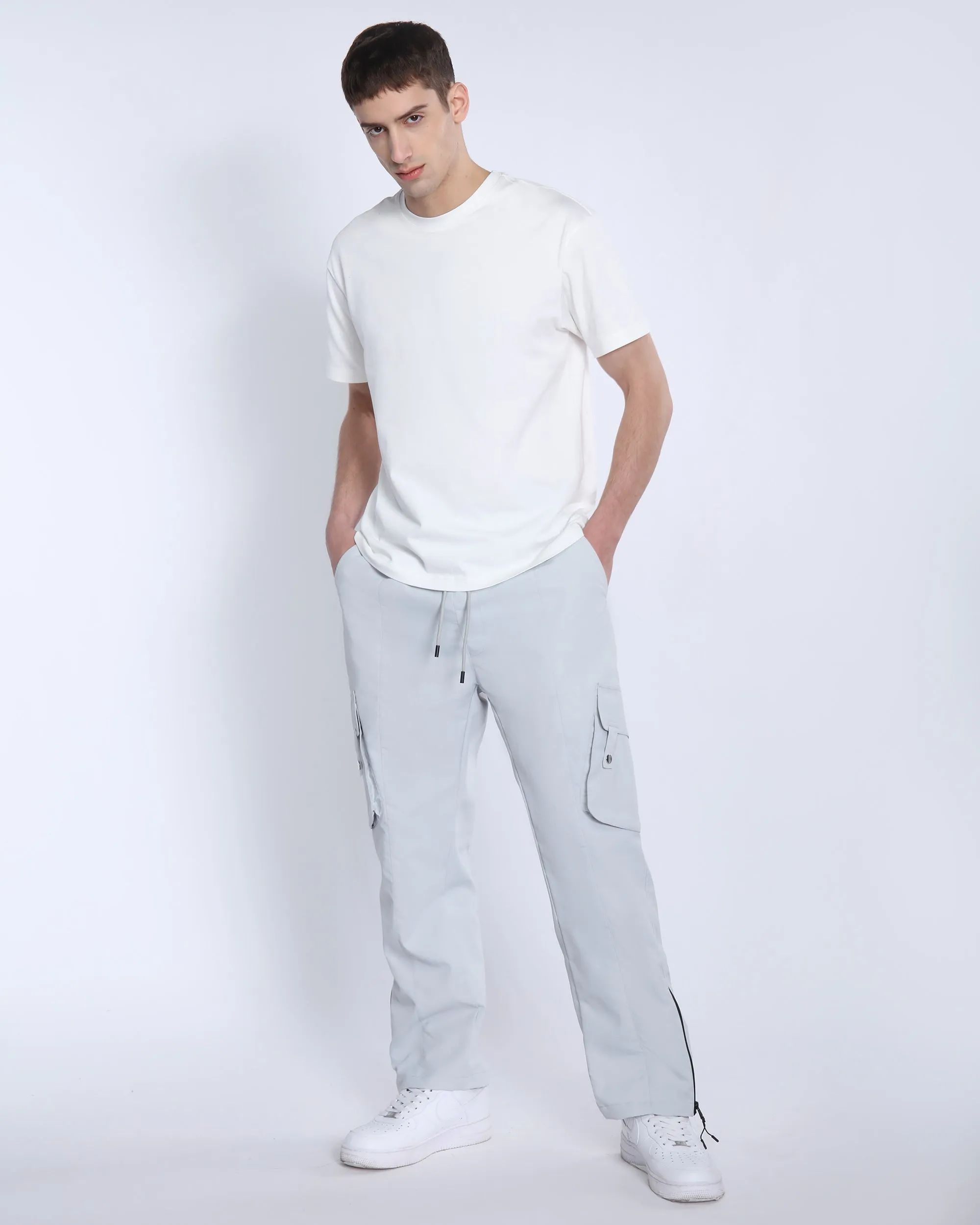 Classic Cargo Pants with Modern Functionality