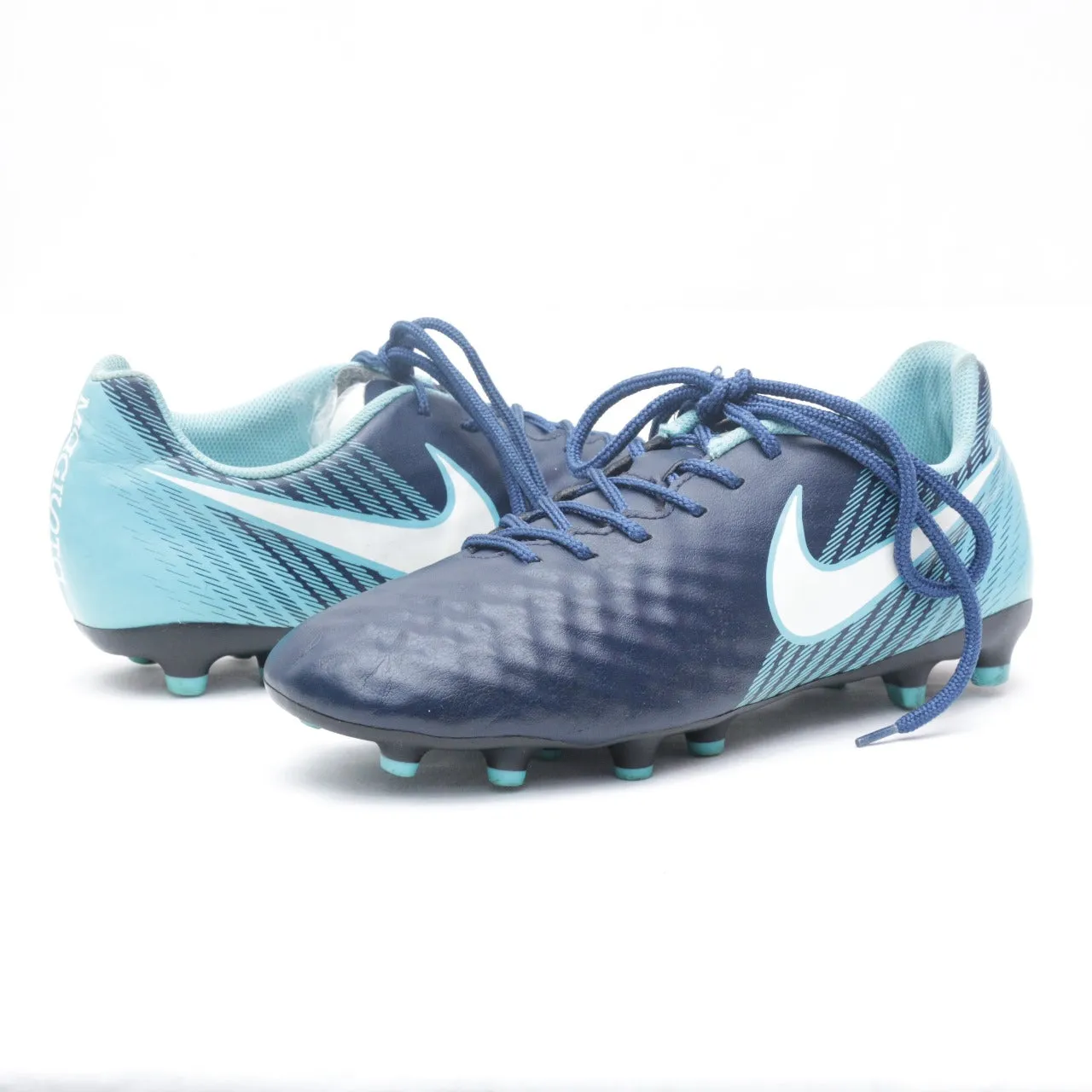 CR2563 Football Shoes - 20 Pairs