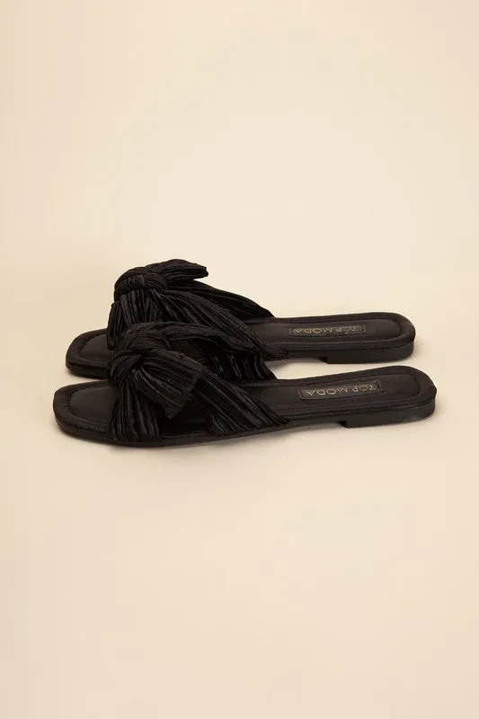 GEMMA Bow Flat Slides