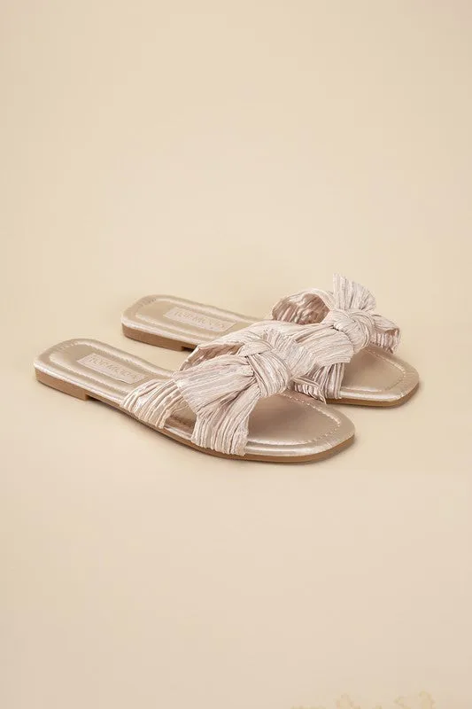 GEMMA Bow Flat Slides