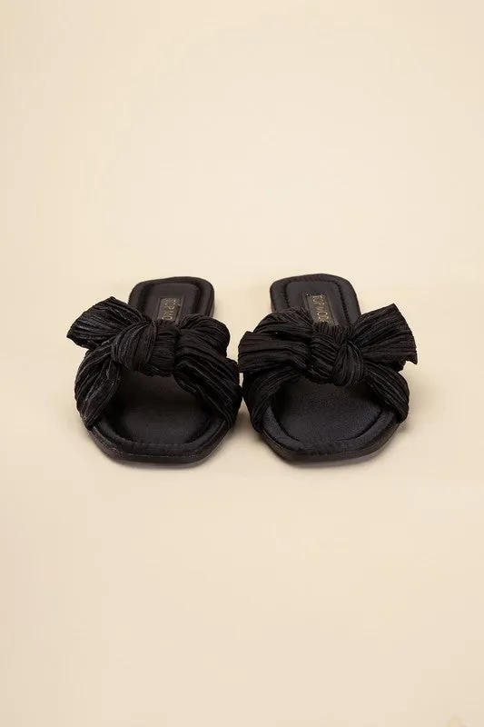 GEMMA Bow Flat Slides