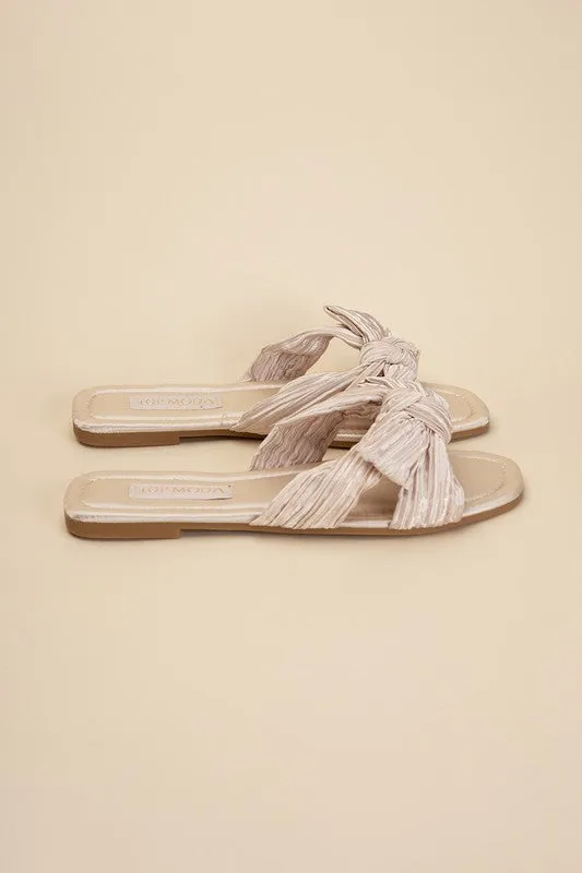 GEMMA Bow Flat Slides