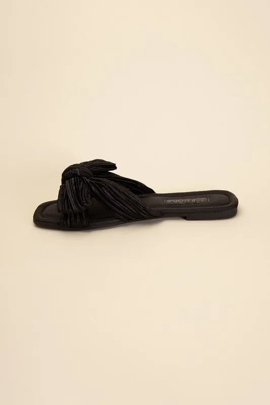 GEMMA Bow Flat Slides