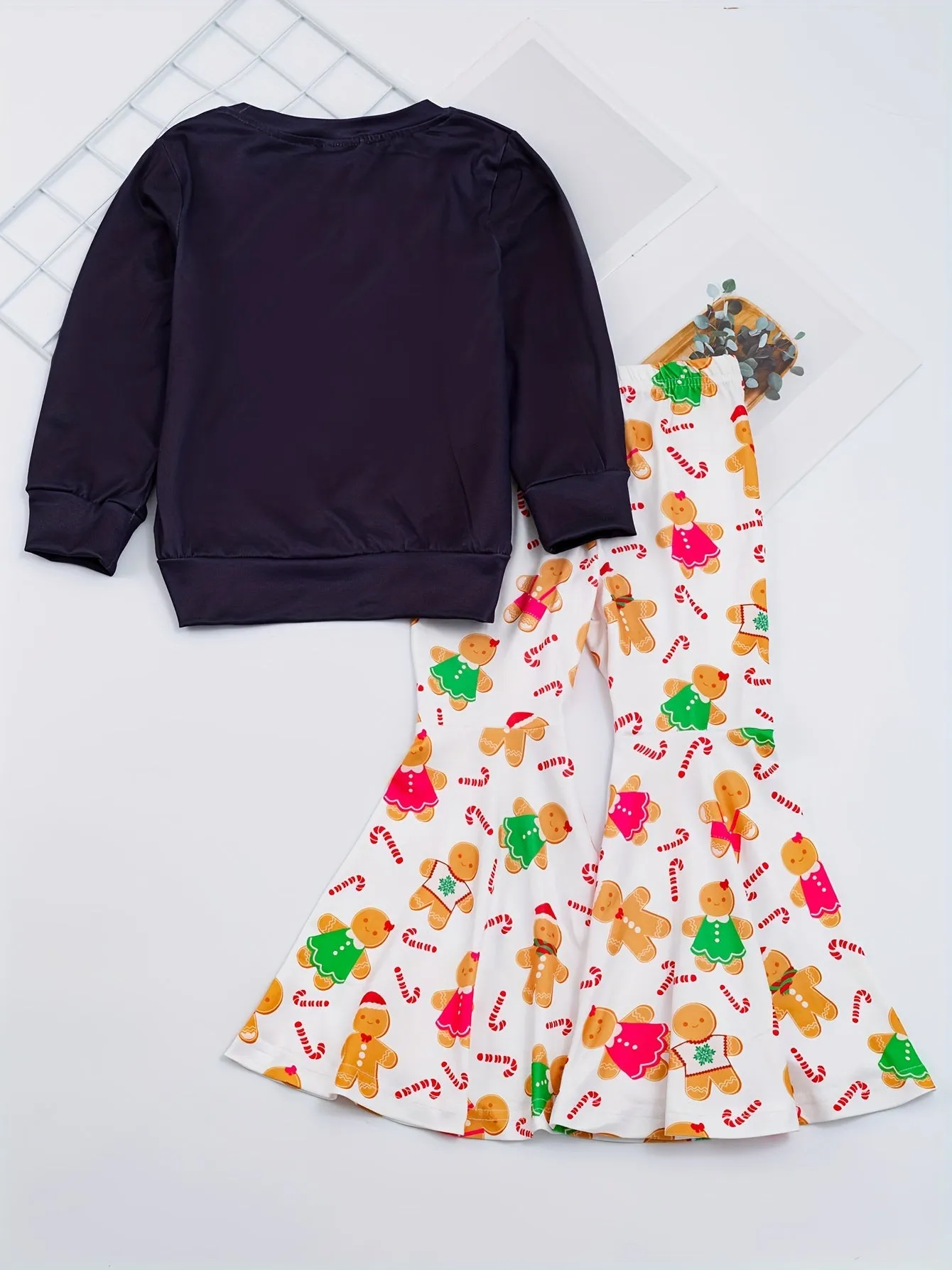 Girls' 2-piece Sets, BELIEVE And Santa Claus Print Pullover   Leopard Print Flare Pants, Autumn outdoor Clothes Christmas